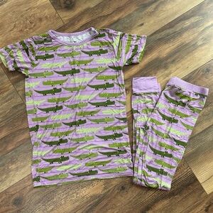 Little sleepies pajama set